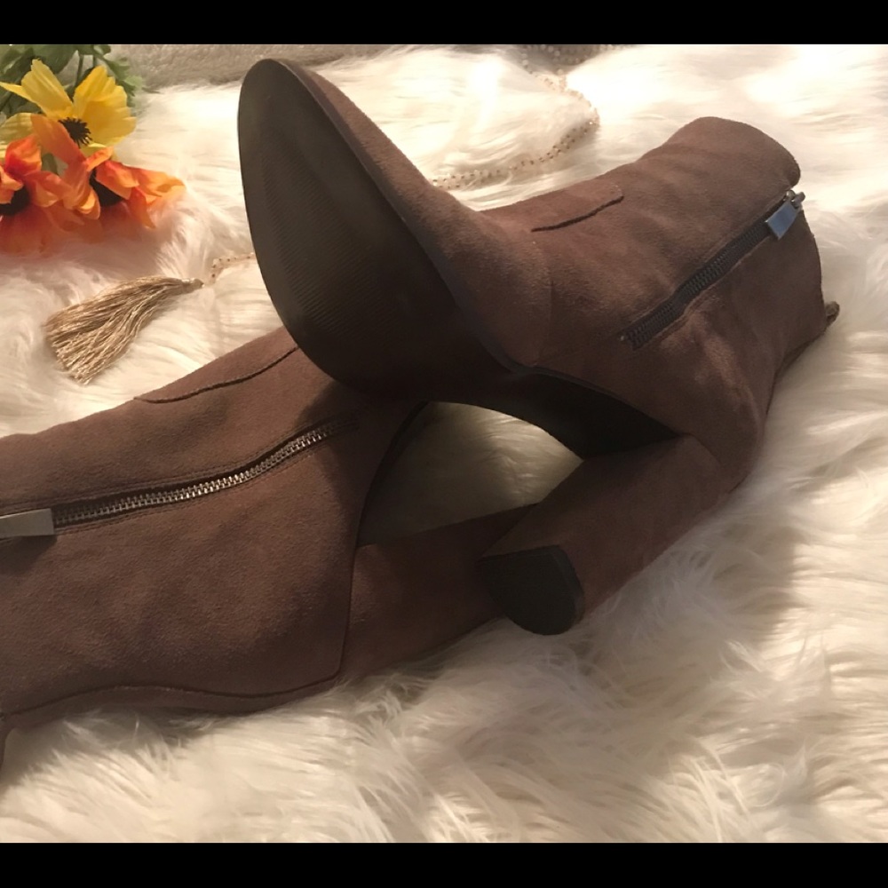 ⬇️SALE!💥  NWOT STEVE MADDEN SUEDE  BOOTS 10 - Picture 7 of 8